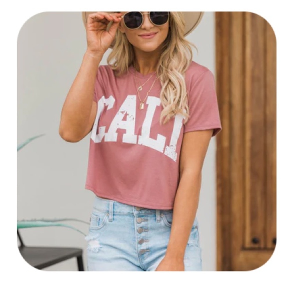 NWOT Pink Lily Crop Top